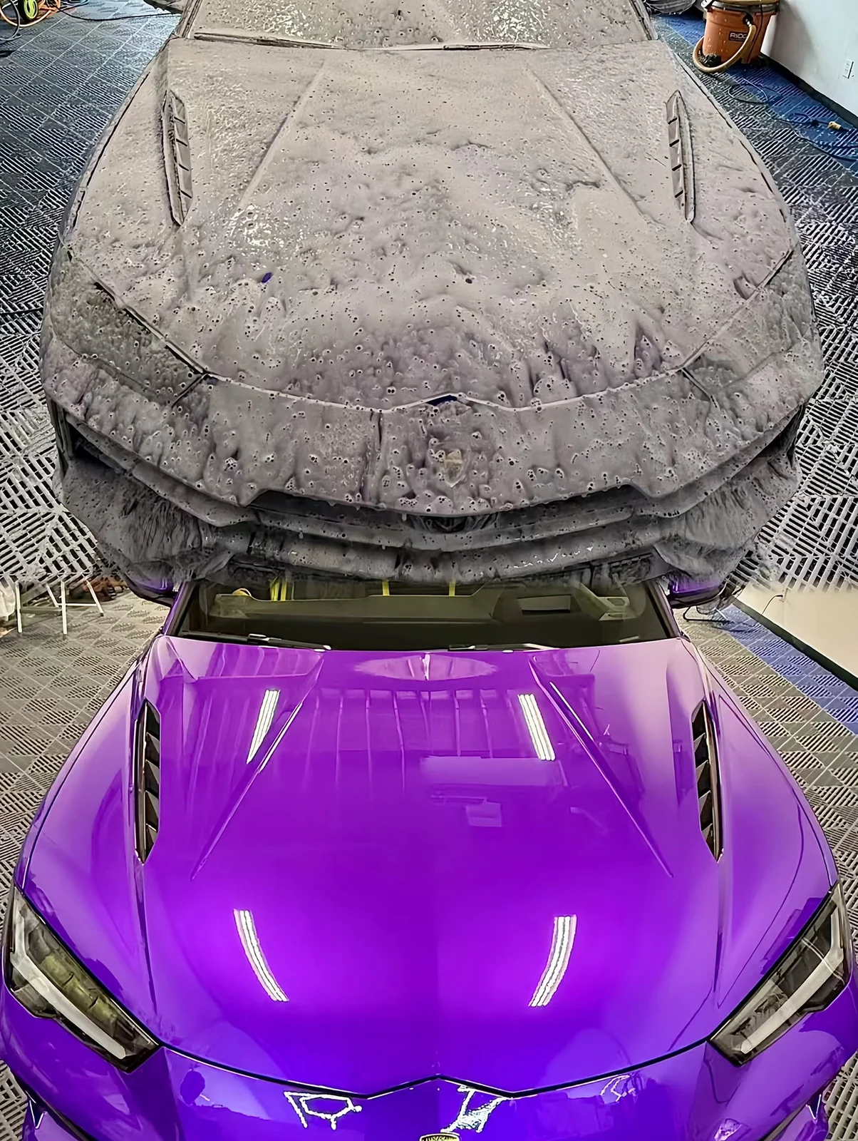 Lamborghini Urus — Foam wash → finish